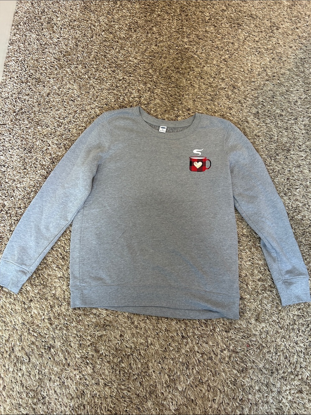 Old Navy Gray Crewneck Sweater with Red Mug Patch - Men